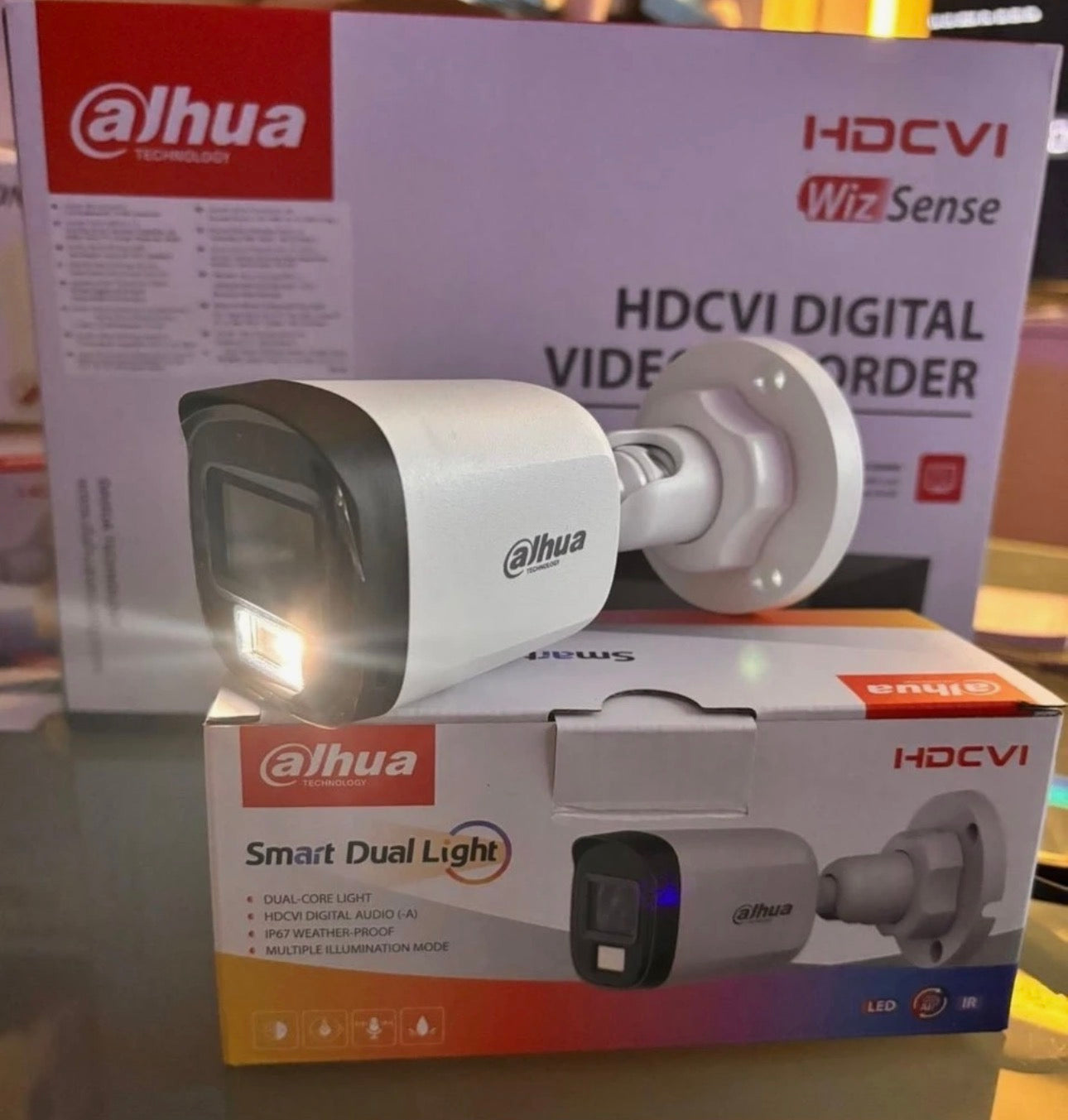 Dahua 4 Kameralı Gece Renkli Güvenlik Kamera Sistemi 2 Mp 1080P Hd 500 GB HDD